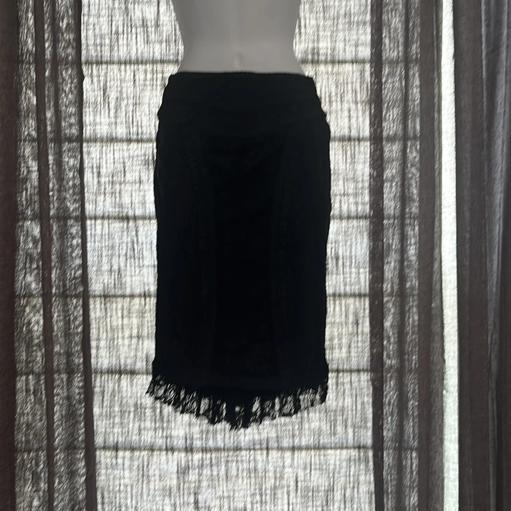 A beautiful gothic Lolita Ruffled Pencil Skirt S - Picture 9 of 11